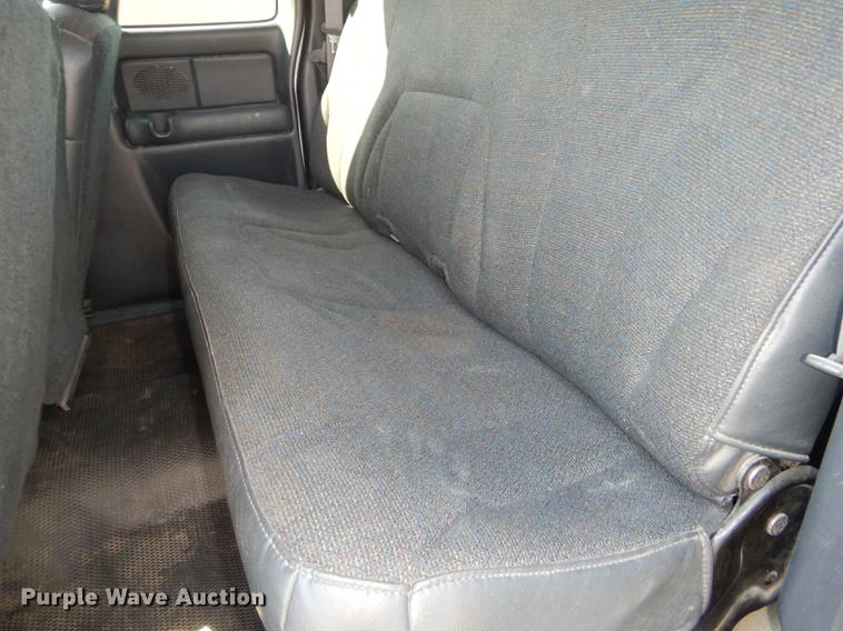 image for item DC0315 2001 Chevrolet Silverado 1500 Ext. Cab pickup truck
