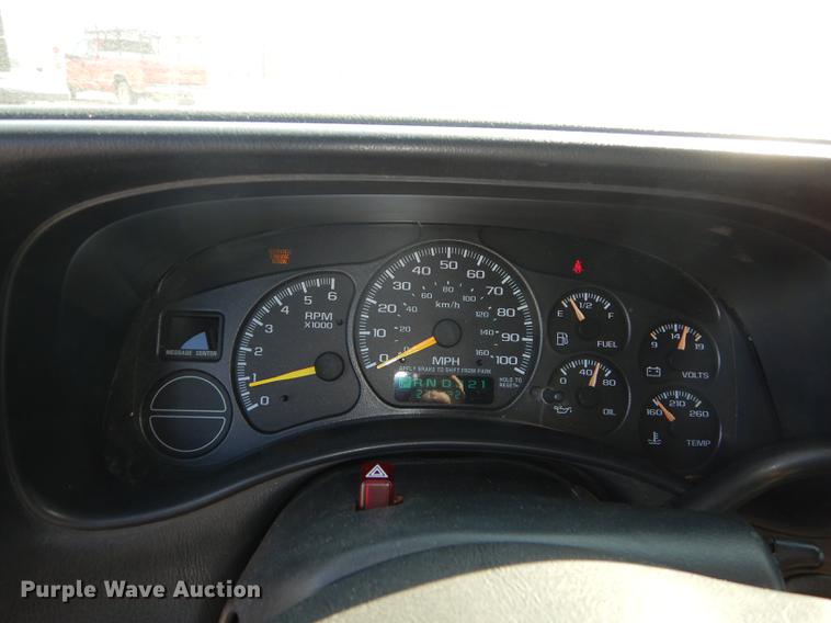 image for item DC0315 2001 Chevrolet Silverado 1500 Ext. Cab pickup truck