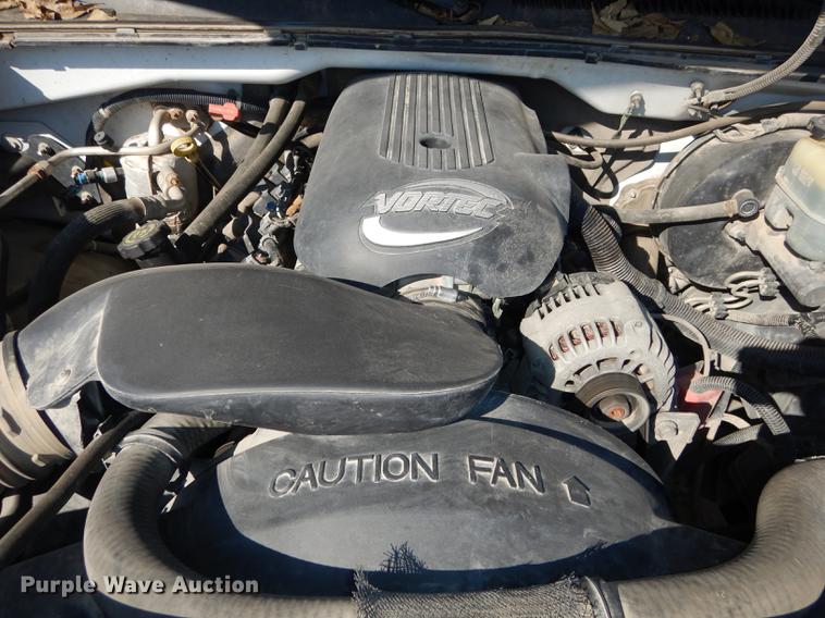 image for item DC0315 2001 Chevrolet Silverado 1500 Ext. Cab pickup truck