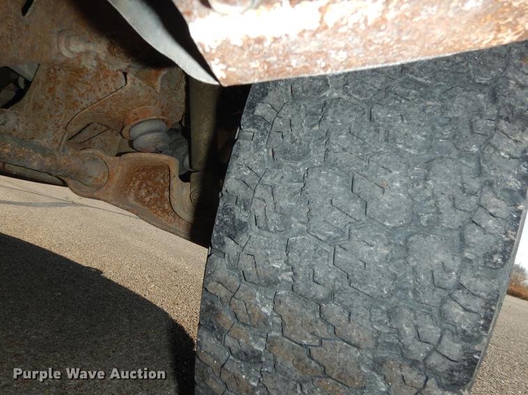 image for item DC0315 2001 Chevrolet Silverado 1500 Ext. Cab pickup truck