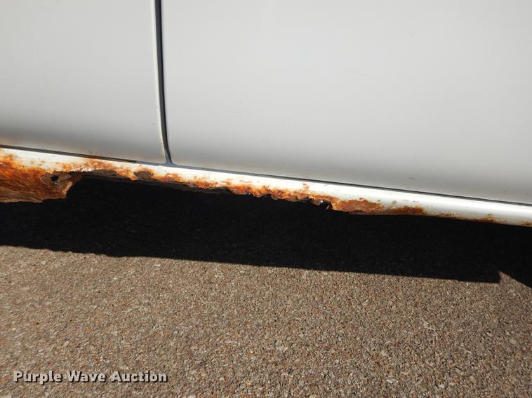 image for item DC0315 2001 Chevrolet Silverado 1500 Ext. Cab pickup truck