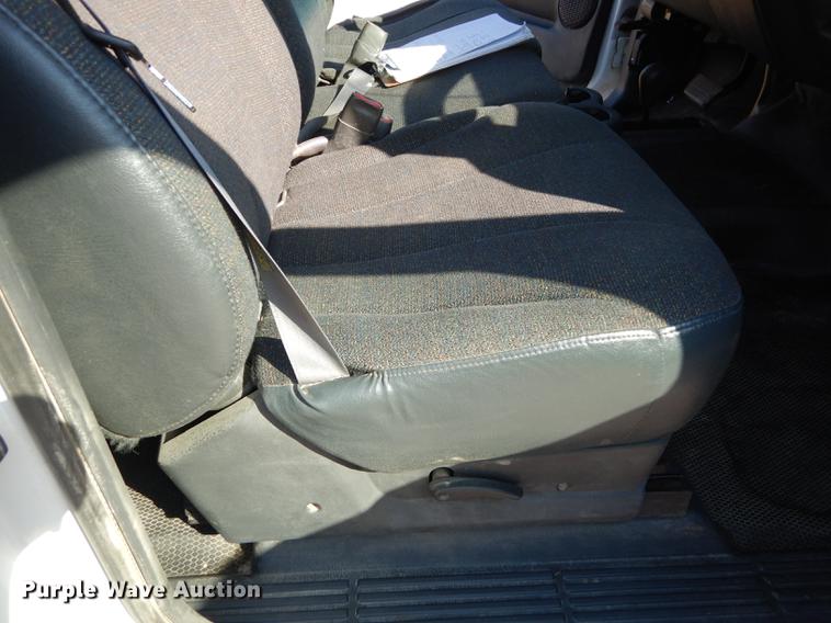 image for item DC0315 2001 Chevrolet Silverado 1500 Ext. Cab pickup truck