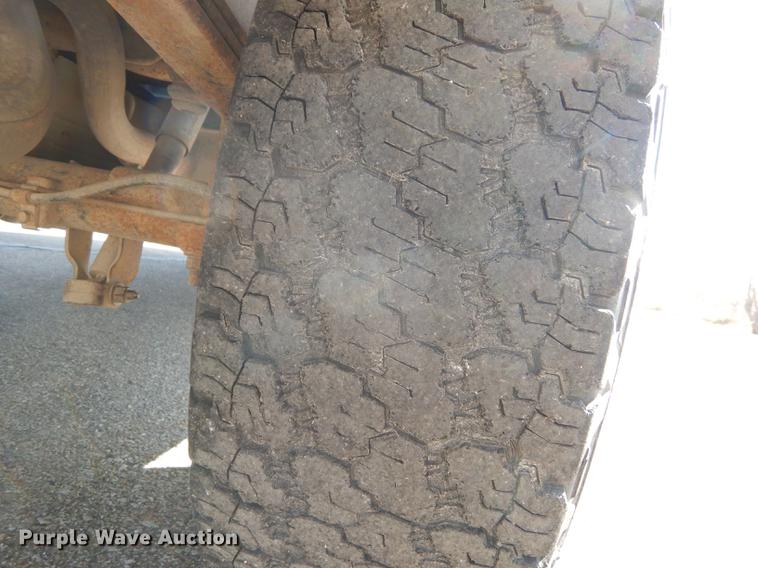 image for item DC0315 2001 Chevrolet Silverado 1500 Ext. Cab pickup truck