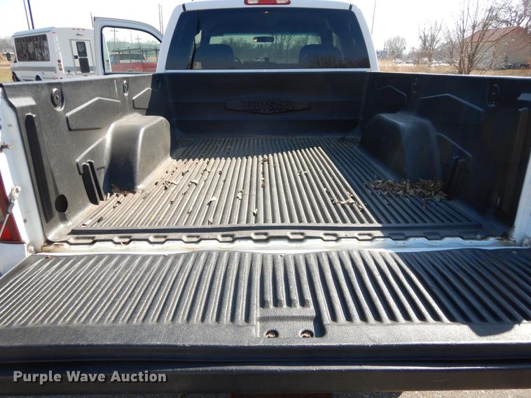 image for item DC0315 2001 Chevrolet Silverado 1500 Ext. Cab pickup truck