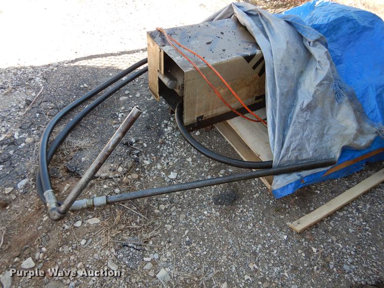 image for item DC0319 Six barrel stand