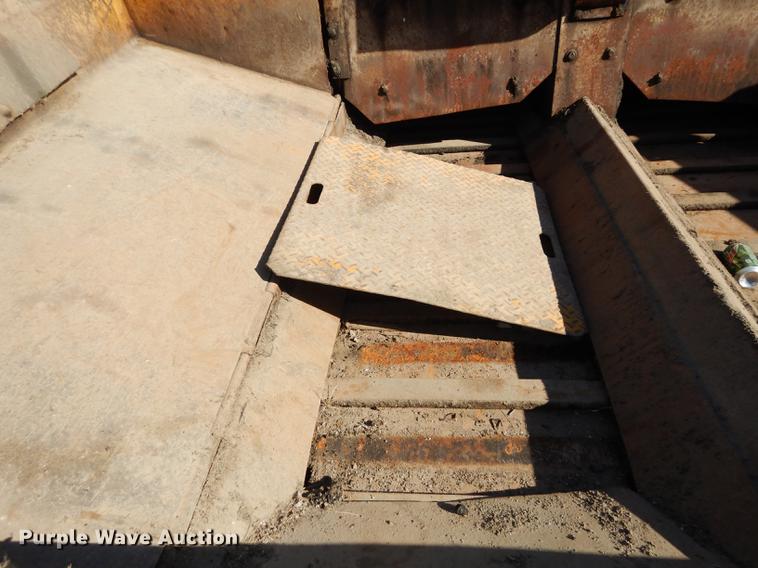 image for item DC0320 Cedarapids hot mix asphalt spreader