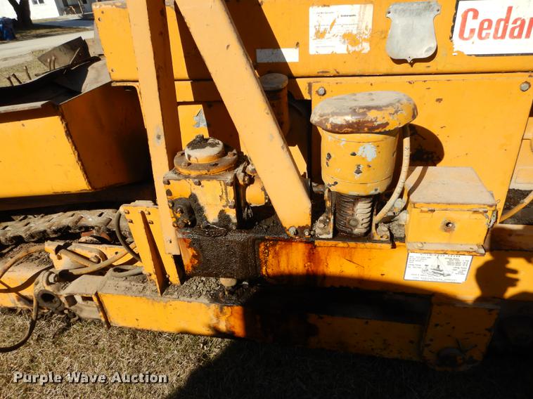 image for item DC0320 Cedarapids hot mix asphalt spreader