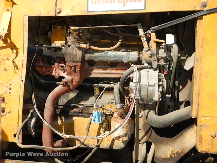 image for item DC0320 Cedarapids hot mix asphalt spreader