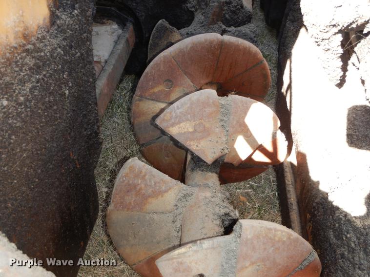 image for item DC0320 Cedarapids hot mix asphalt spreader