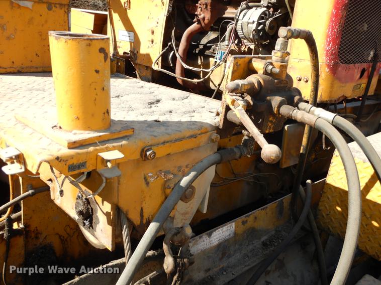 image for item DC0320 Cedarapids hot mix asphalt spreader