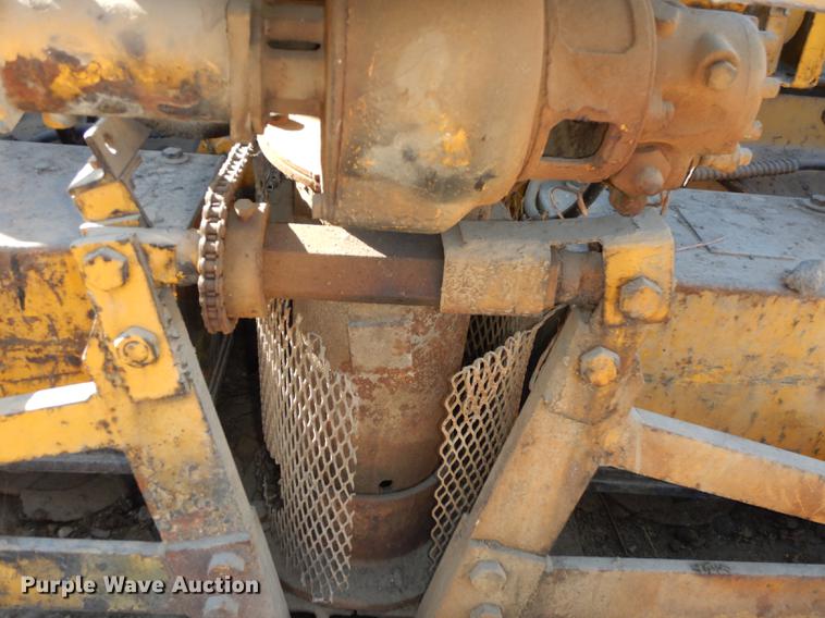 image for item DC0320 Cedarapids hot mix asphalt spreader