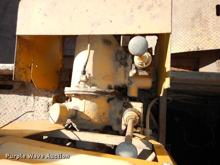 image for item DC0320 Cedarapids hot mix asphalt spreader