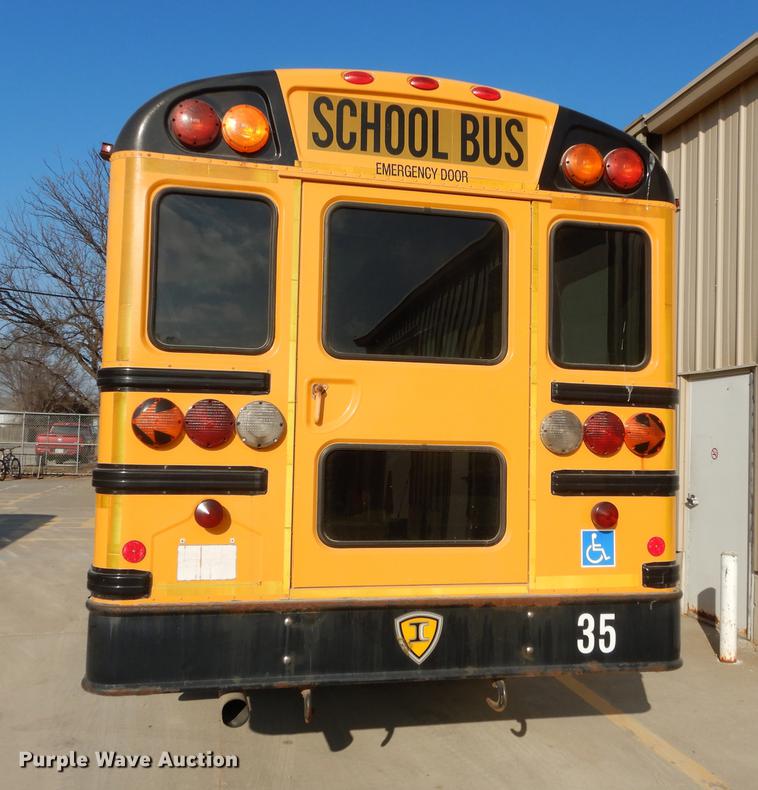 image for item DC0350 2006 International CE200 school bus