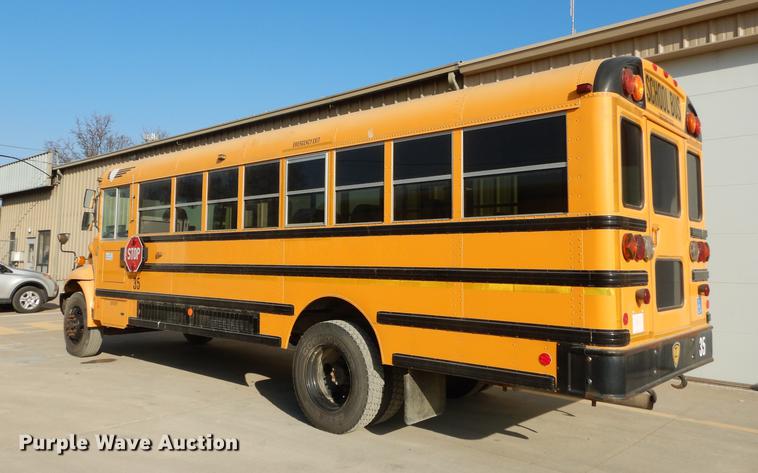 image for item DC0350 2006 International CE200 school bus