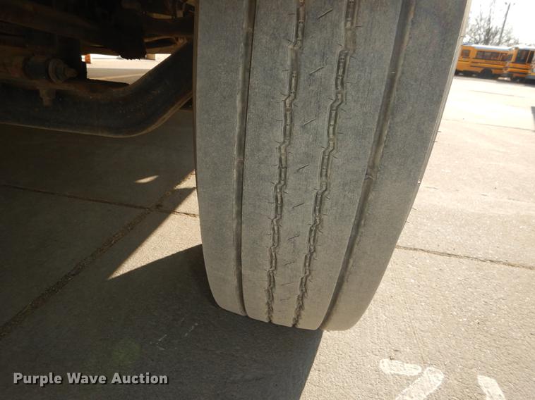 image for item DC0350 2006 International CE200 school bus