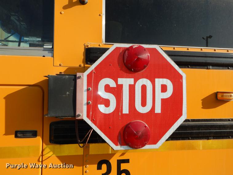 image for item DC0350 2006 International CE200 school bus