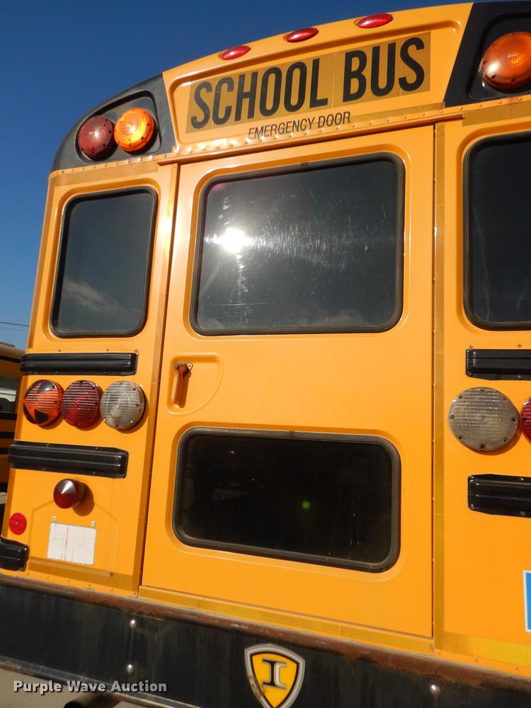 image for item DC0350 2006 International CE200 school bus