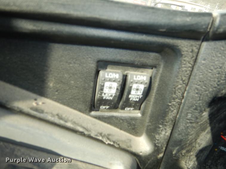 image for item DC0350 2006 International CE200 school bus