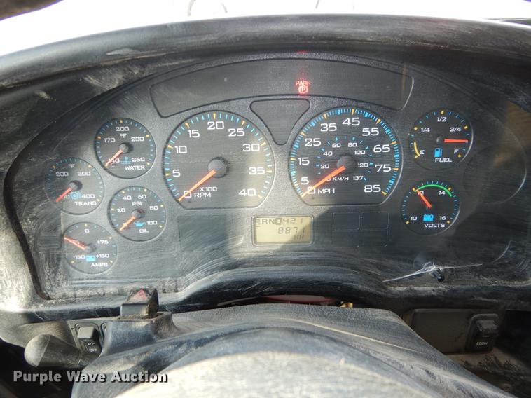 image for item DC0350 2006 International CE200 school bus