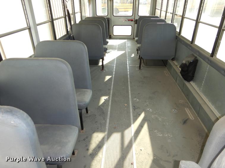 image for item DC0350 2006 International CE200 school bus