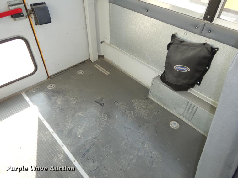 image for item DC0350 2006 International CE200 school bus