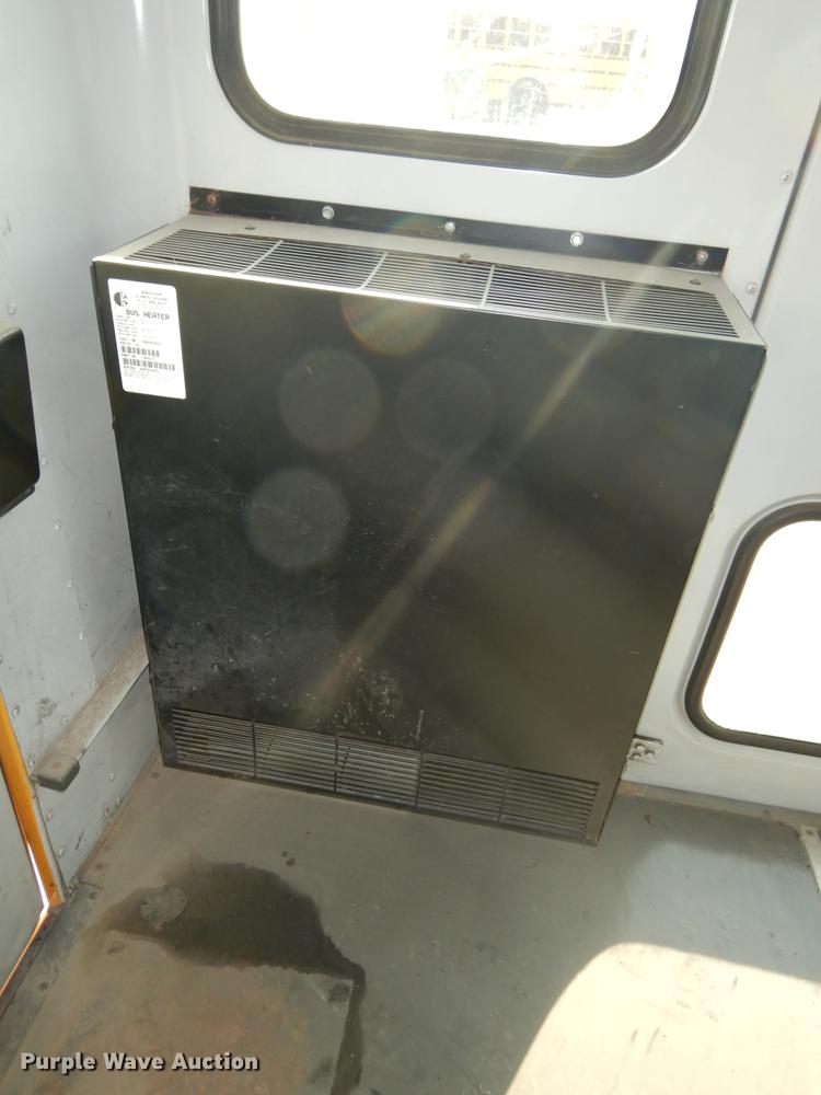 image for item DC0350 2006 International CE200 school bus