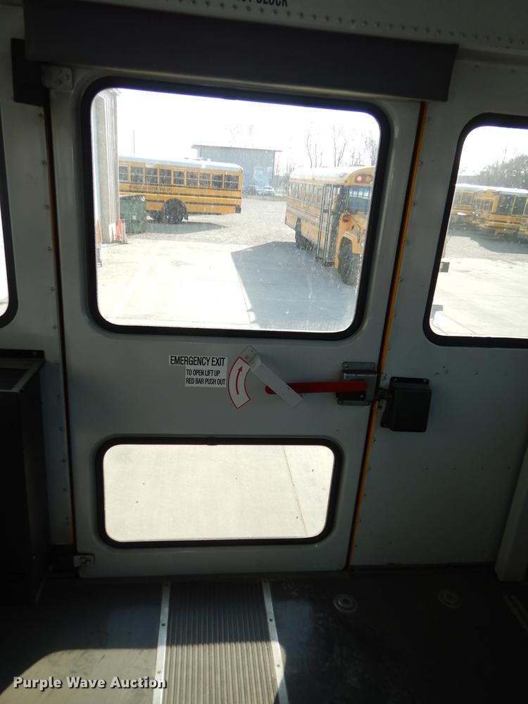 image for item DC0350 2006 International CE200 school bus