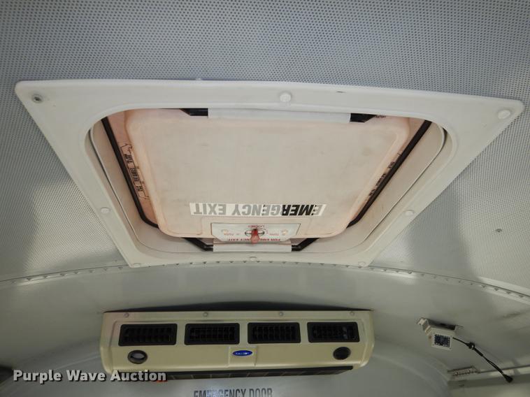 image for item DC0350 2006 International CE200 school bus