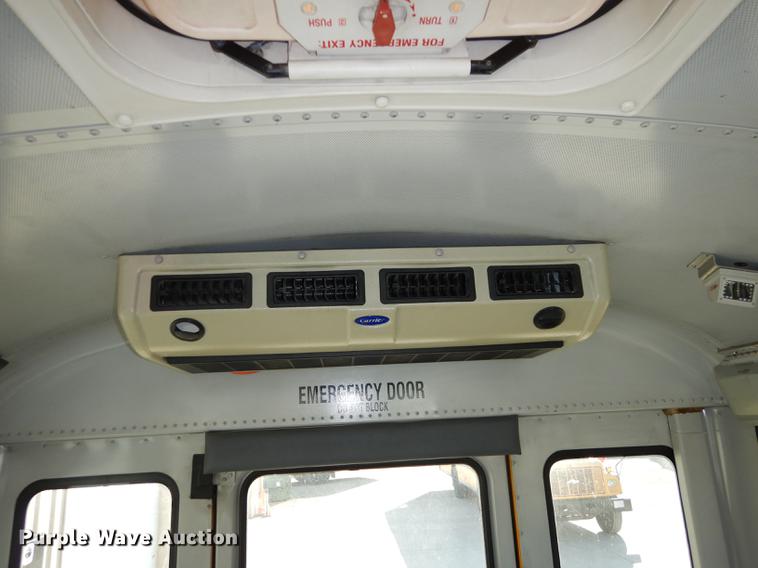 image for item DC0350 2006 International CE200 school bus