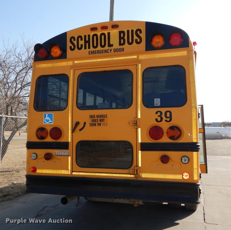 image for item DC0351 2004 Freightliner FS65 Thomas school bus