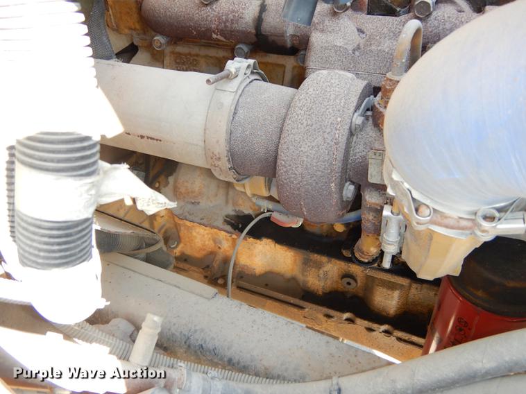 image for item DC0351 2004 Freightliner FS65 Thomas school bus