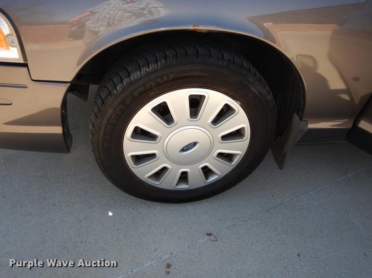 image for item DC0380 2008 Ford Crown Victoria Police Interceptor