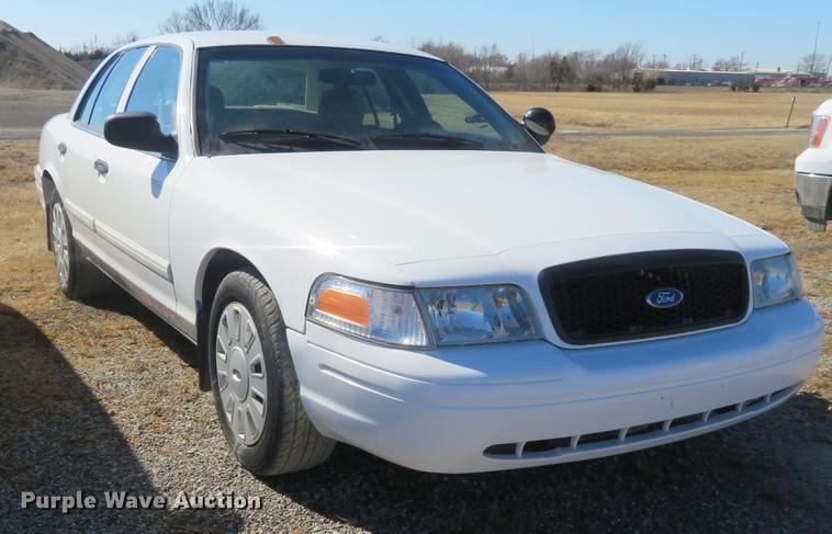 image for item DC0880 2009 Ford Crown Victoria Police Interceptor