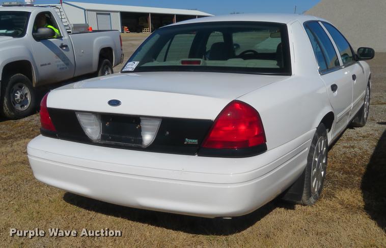 image for item DC0880 2009 Ford Crown Victoria Police Interceptor