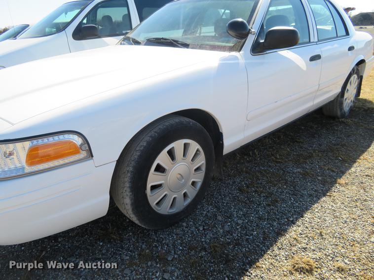 image for item DC0880 2009 Ford Crown Victoria Police Interceptor