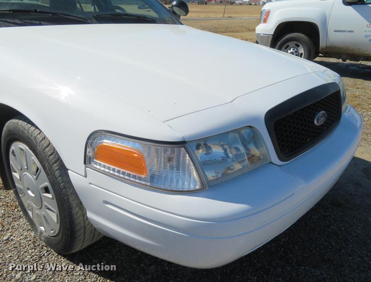 image for item DC0880 2009 Ford Crown Victoria Police Interceptor