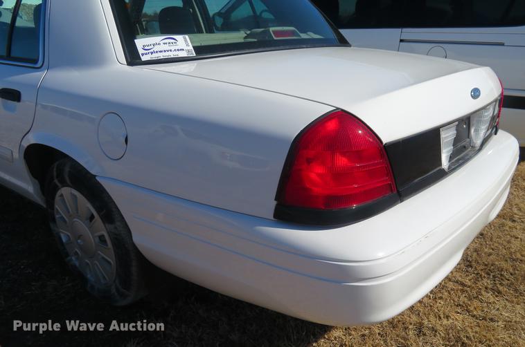 image for item DC0880 2009 Ford Crown Victoria Police Interceptor