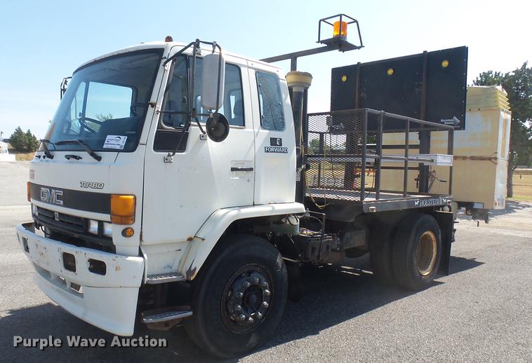 image for item DC1782 1989 GMC Forward W7 platform truck