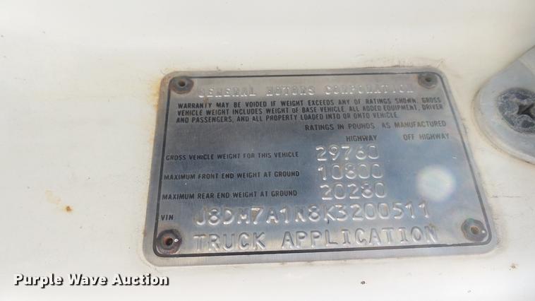 image for item DC1782 1989 GMC Forward W7 platform truck