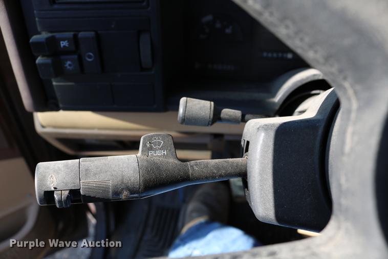 image for item DC3500 1988 Chevrolet 1500 Ext. Cab pickup truck