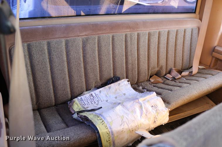 image for item DC3500 1988 Chevrolet 1500 Ext. Cab pickup truck