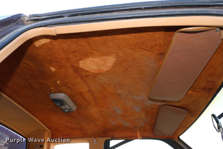 image for item DC3500 1988 Chevrolet 1500 Ext. Cab pickup truck