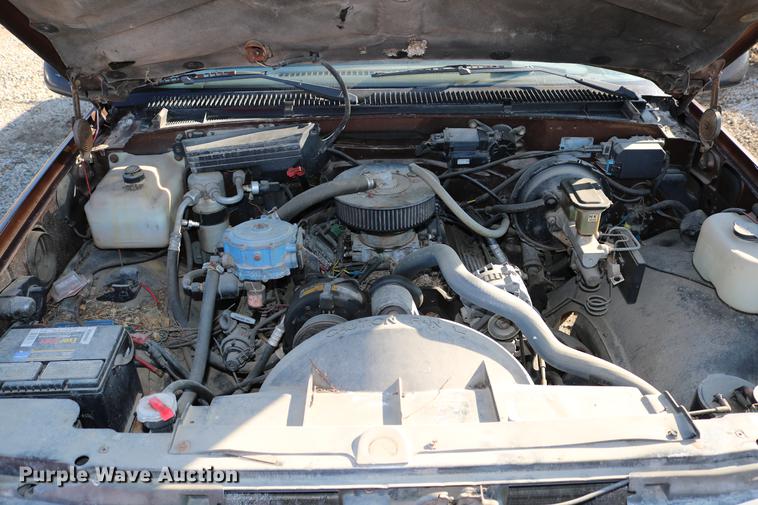 image for item DC3500 1988 Chevrolet 1500 Ext. Cab pickup truck