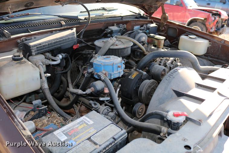 image for item DC3500 1988 Chevrolet 1500 Ext. Cab pickup truck