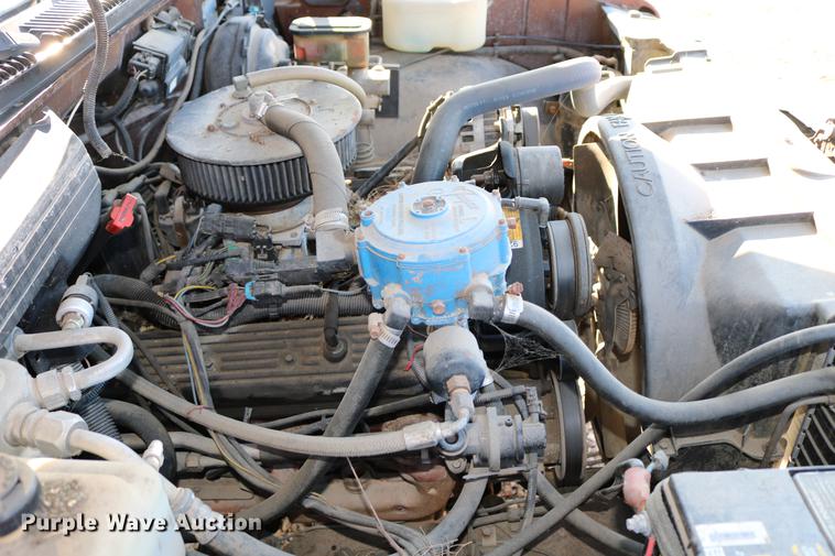 image for item DC3500 1988 Chevrolet 1500 Ext. Cab pickup truck