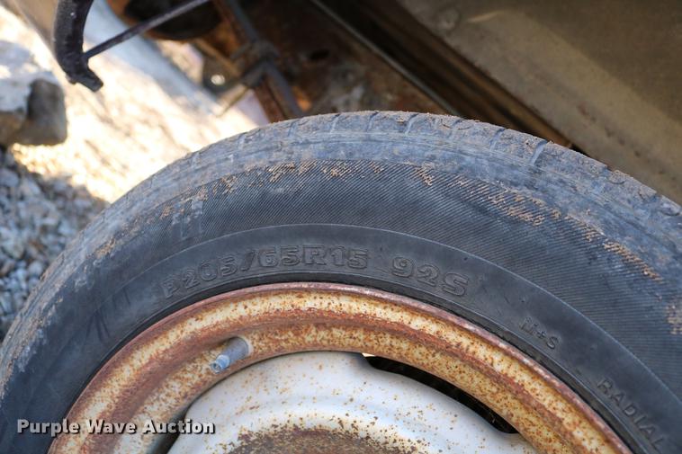 image for item DC3500 1988 Chevrolet 1500 Ext. Cab pickup truck