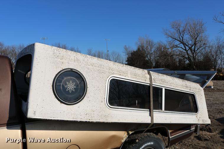 image for item DC3500 1988 Chevrolet 1500 Ext. Cab pickup truck