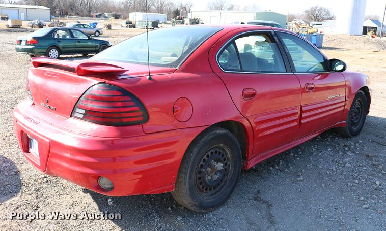 image for item DC3501 2002 Pontiac Grand AM