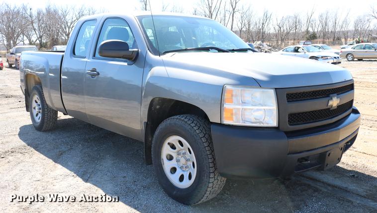 image for item DC3503 2008 Chevrolet Silverado 1500 Ext. Cab pickup truck
