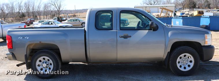 image for item DC3503 2008 Chevrolet Silverado 1500 Ext. Cab pickup truck